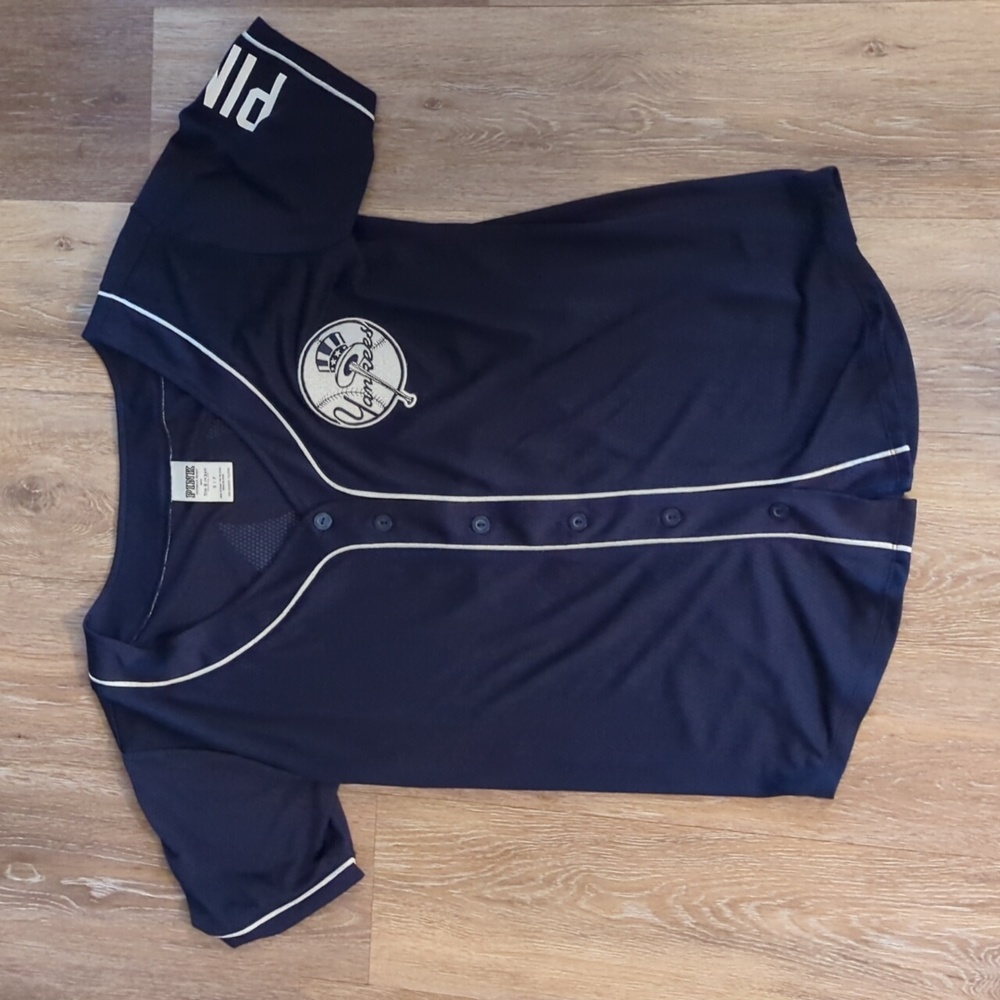 PINK Yankees jersey